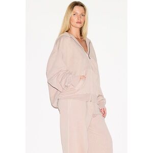 Skims Oversized zip up hoodie NWT size S